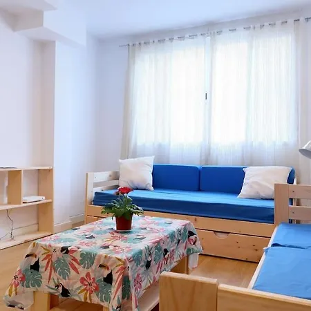 Amplio Apartamento Cerca De La Mezquita Apartment