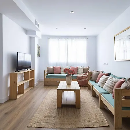 Amplio Apartamento Cerca De La Mezquita Apartment