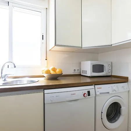 Amplio Apartamento Cerca De La Mezquita