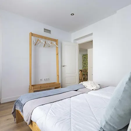 Amplio Apartamento Cerca De La Mezquita